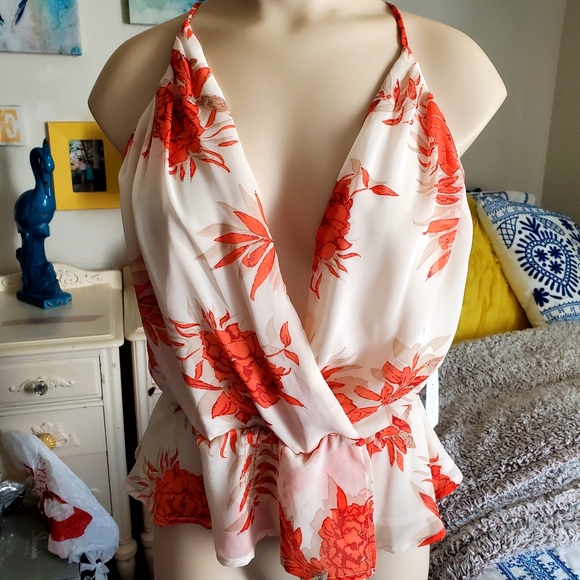 β₯οΈHP Astr Mini wrap V neck Blouse or top NWT β€οΈ HOSTESS PICK β€οΈ - Picture 13 of 14